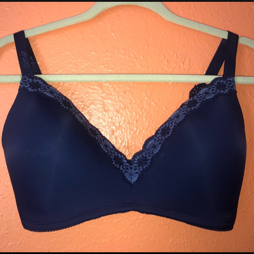 Sold: Lace Lightly Lined Navy Wireless Bra 34DDD Aerie